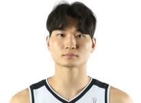 https://img.heibaitiyuy.com.cn/img/basketball/player/0db1b8de32d206ee4fa916a8a907e0a4.png