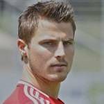 https://img.heibaitiyuy.com.cn/img/football/player/4672a9095720979e045f5d58e184de82.png