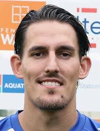https://img.heibaitiyuy.com.cn/img/football/player/cc1779a421630e8153398e637aad2295.jpg